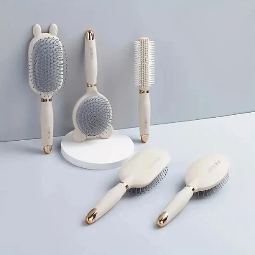 Portable Head Massage Long Handle Hair Brush Space Adjustable Premium Quality Wi