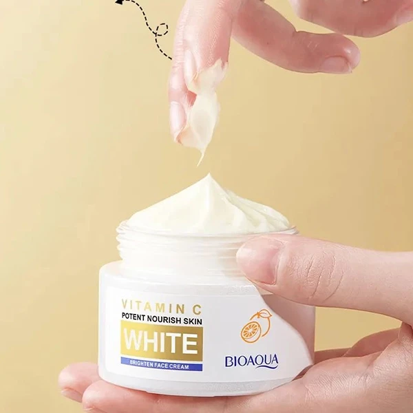 Skin Nourishing Vitamin C Face Brightening Cream Dry Skin Hydrating Whitening Fa
