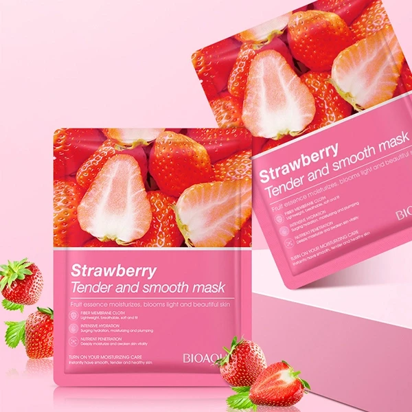 Strawberry Fruit Essence Moisturizing Face Mask Tender Smooth Skin Care Brighten