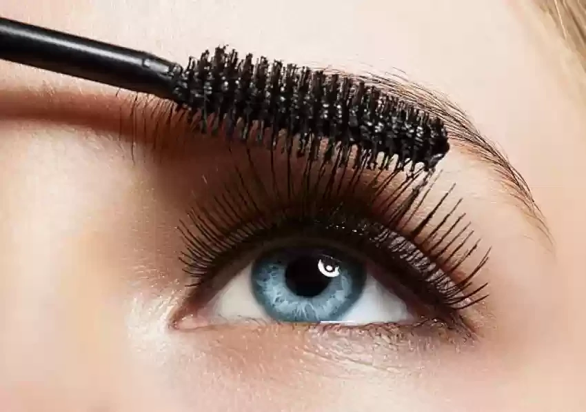 Water Resistant Long-Lasting Mascara Quick Dry Eyelash Makeup Mascara Thick Curl