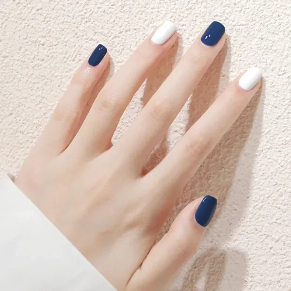 Shiny Glitter Nail Polish - Party-Ready Long Lasting Skin-Friendly 10 ML (39)