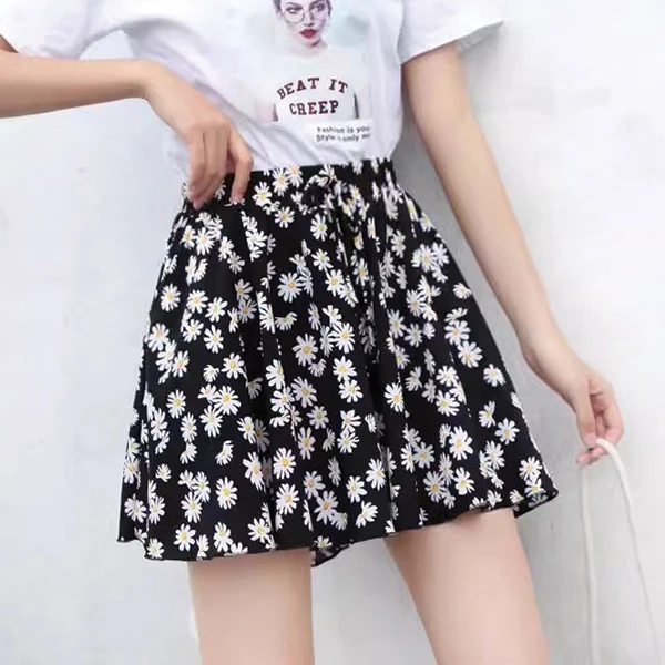 Black Daisy Elastic Waist Mini Skirt - Women's Polyester Material Normal Fit