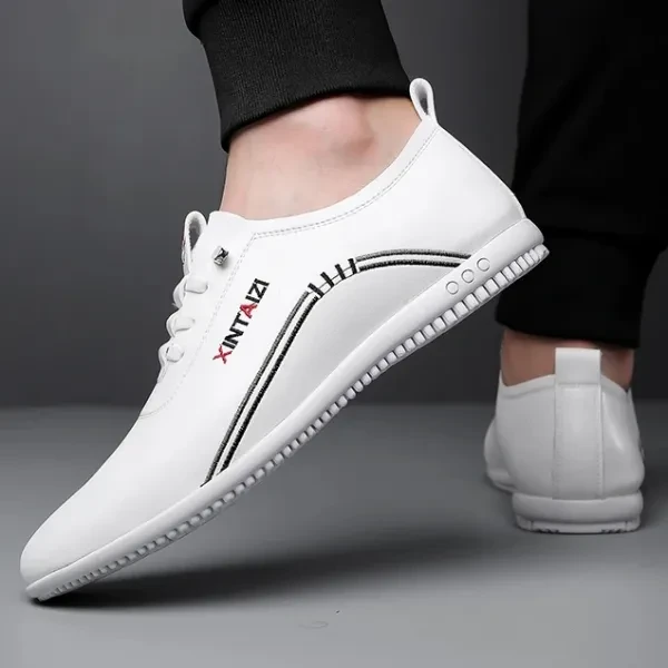 Letters Print PU Leather Slip On Men Flat Fashion Pointy Toe Flat Bottom Casual