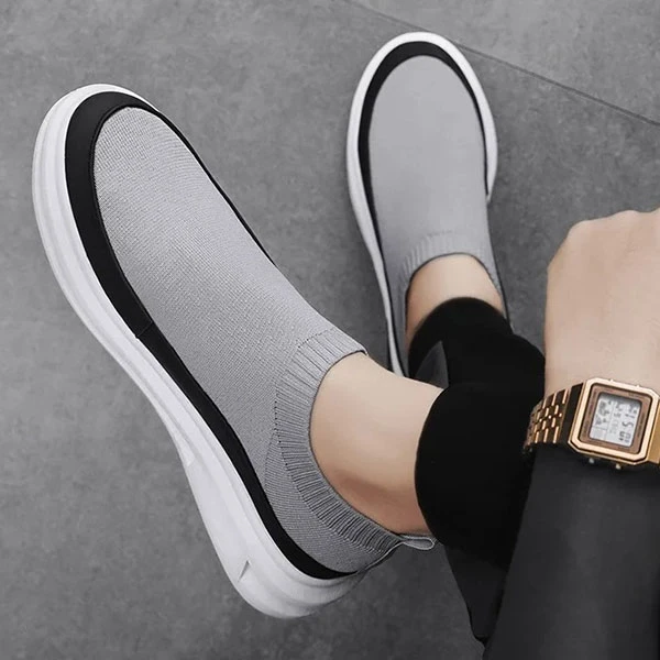 Gray Color Breathable Slip-On Knitted Loafers Casual Wear Men Fashionable Flat S