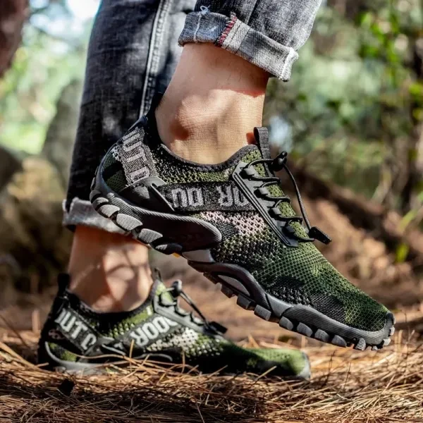Breathable Mesh Lace Closure Anti-Slip Lightweight Outdoor Sports Shoes Men Hiki
