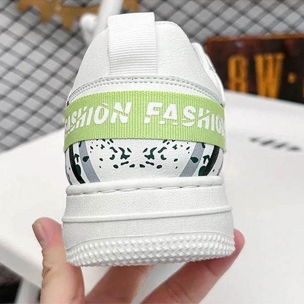 Multi Tone Design Breathable Men Fashion Skate Sneakers Lace Up Round Toe Soft S