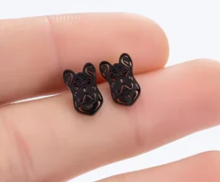 Chic Lightweight Drop Earrings – Elegant Design for Everyday Glam