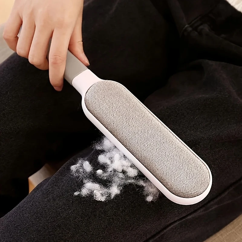 Hair Remover Brush for Cats & Dogs Manual Electrostatic Cleaning Tool for Clot