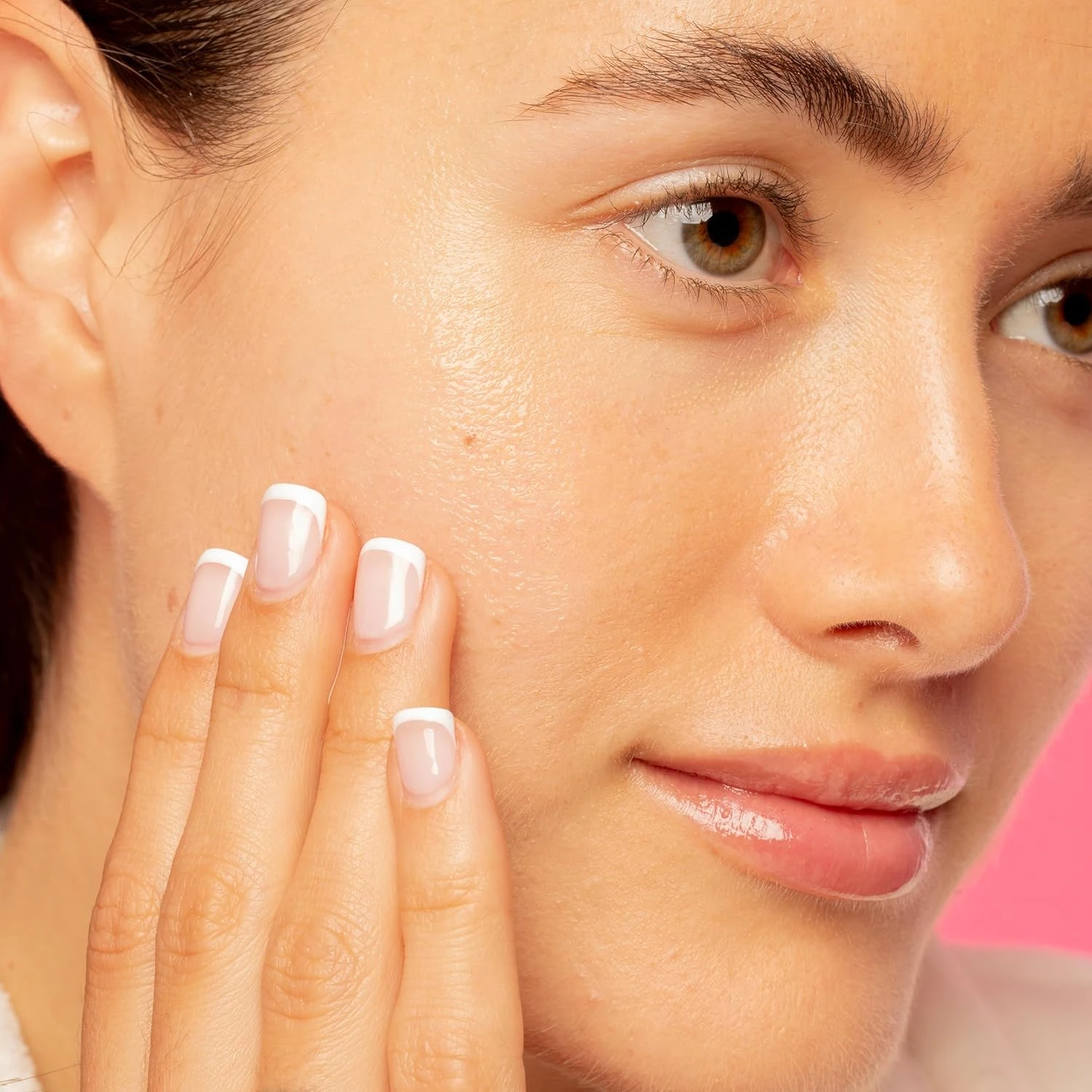 GOOD MOLECULES Daily Brightening Serum,1fl. oz