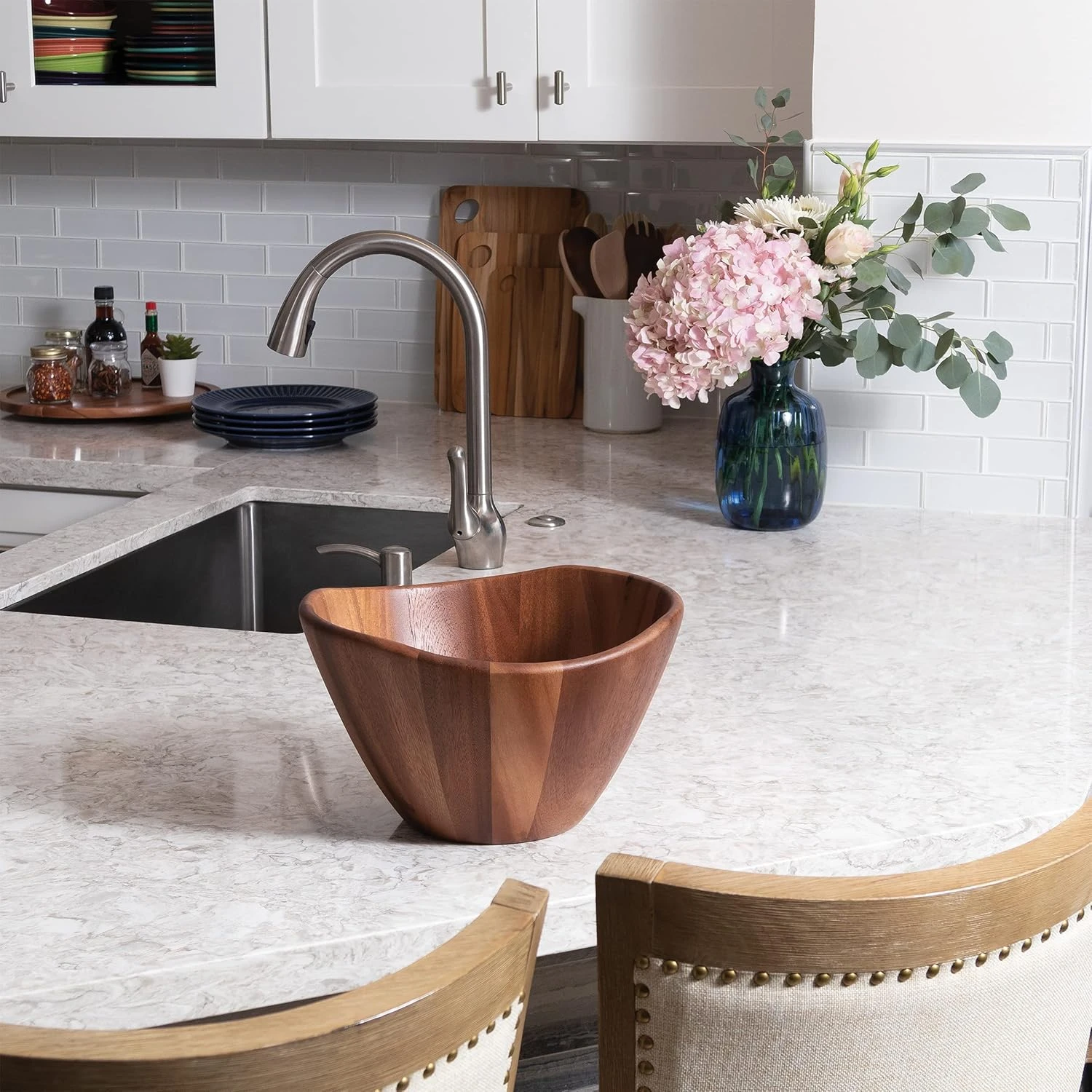 Lipper International Acacia Wave Serving Bowl for Fruits or Salads, Large, 12" D