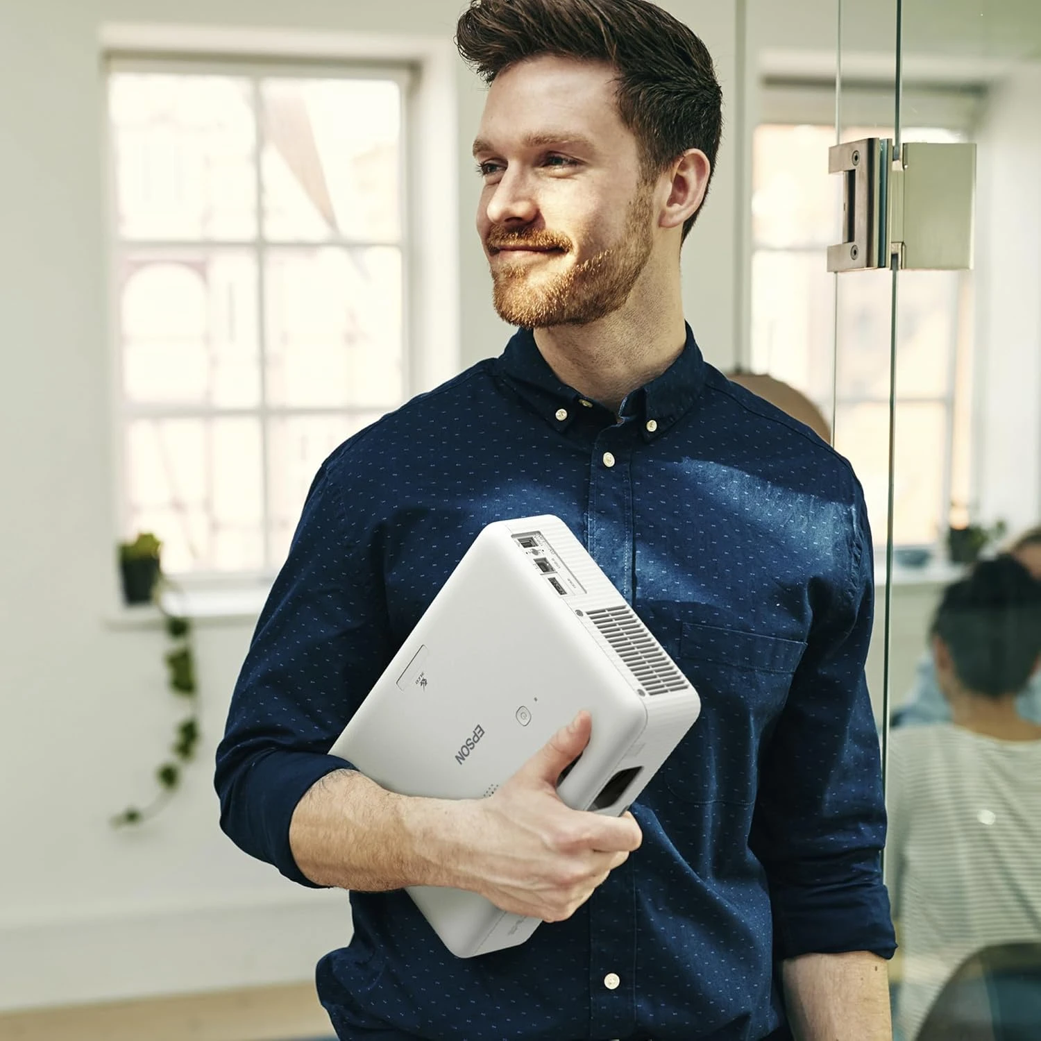 Epson CO-W01 WXGA Projector, 3LCD technology, 3,000 lumen brightness, 378inches 